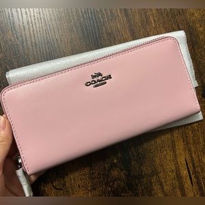 Coach Slim Accordion Zip Wallet